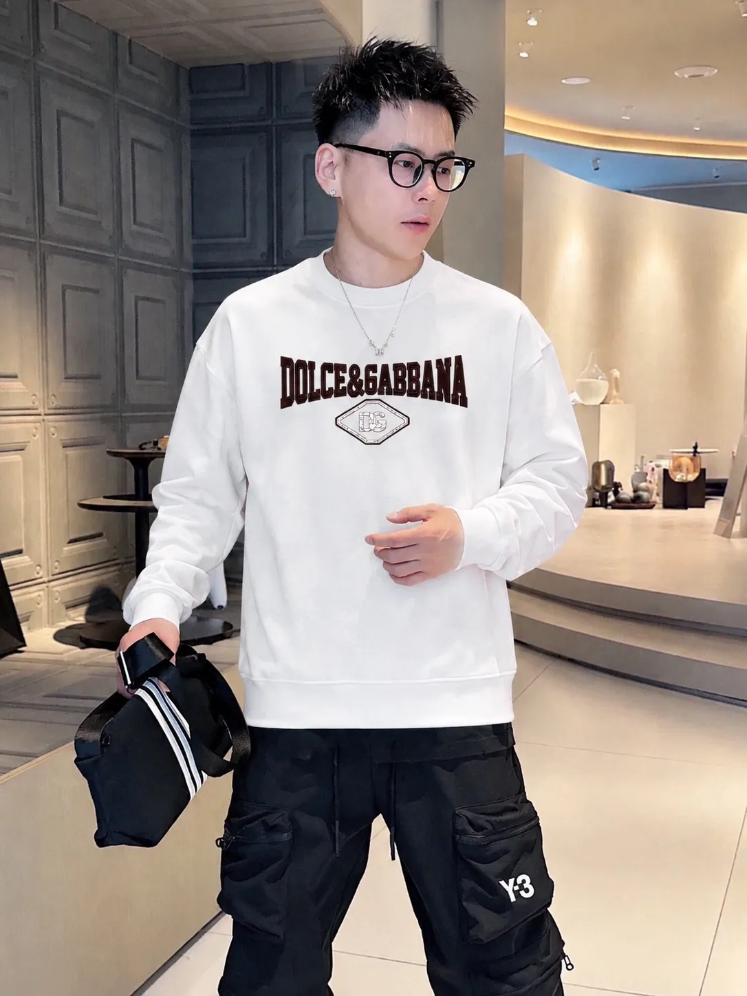 Dolc*&Gabban Dolce & Gabban Epoxy three-dimensional letters Gram double yarn pure cotton, tight yarn round neck sweatshirt upper body is very comfortable, Men's and women's Same Style long-sleeved loose sweatshirt, dropped shoulders loose fit Color: Black White Coffee Brown Size: S (90-130 pounds) M (125-150 pounds) L (135-165 pounds) XL (160-190 pounds) XXL (185 pounds)